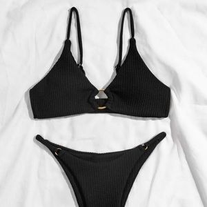 Black Bikini